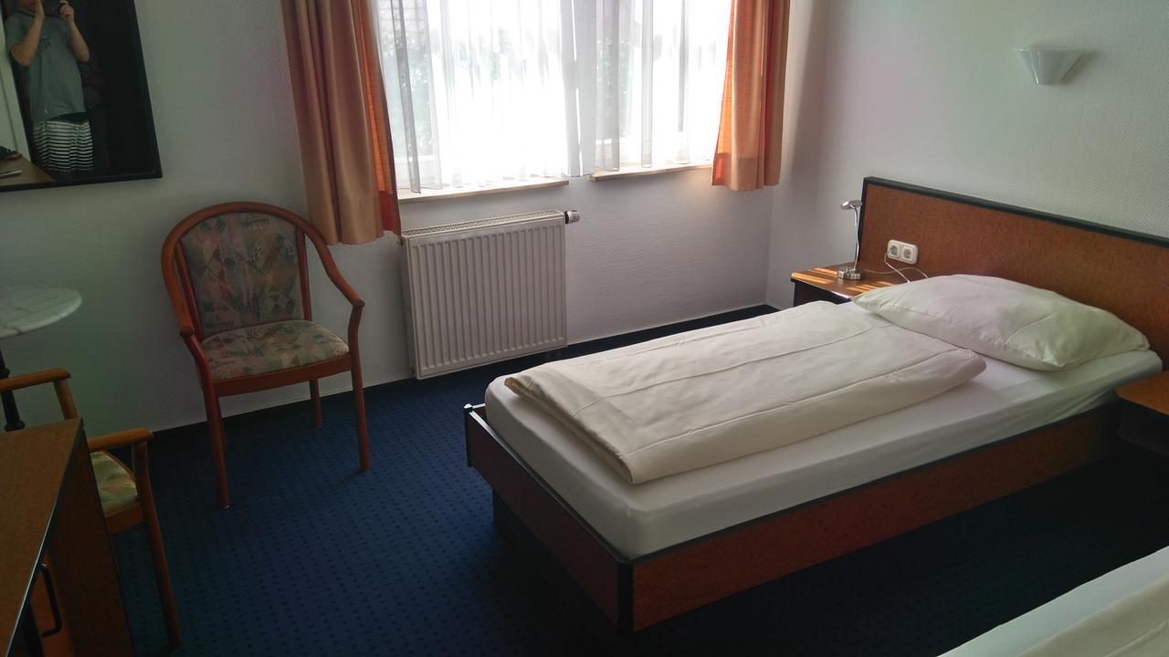 Hotel Loewensteiner Hof Haus Am Neuplatz Wertheim Eksteriør bilde